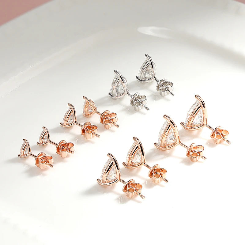 Drop of Elegance Earrings – Pear-Shaped Moissanite