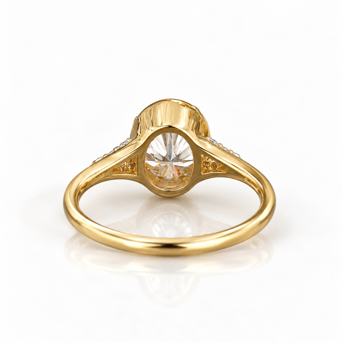 Mist Ring — A Soft and Endless Glow