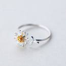 Minimal Daisy Ring